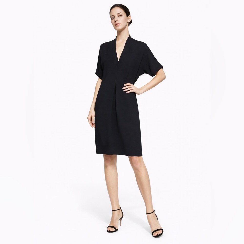 Vince Womens Black V Neck Shift Dress Batwing‎ Sleeve XS Minimalist Chic Modern